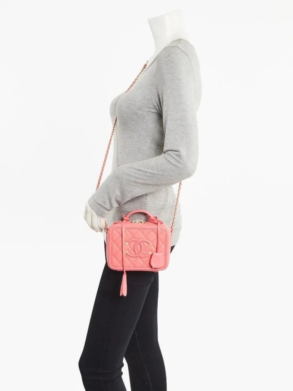 Chanel Pink Caviar Quilted Leather Filigree Small Vanity Case Bag